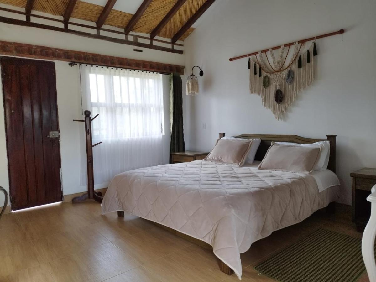 Artemisa Hotel Santa Sofia  Luaran gambar
