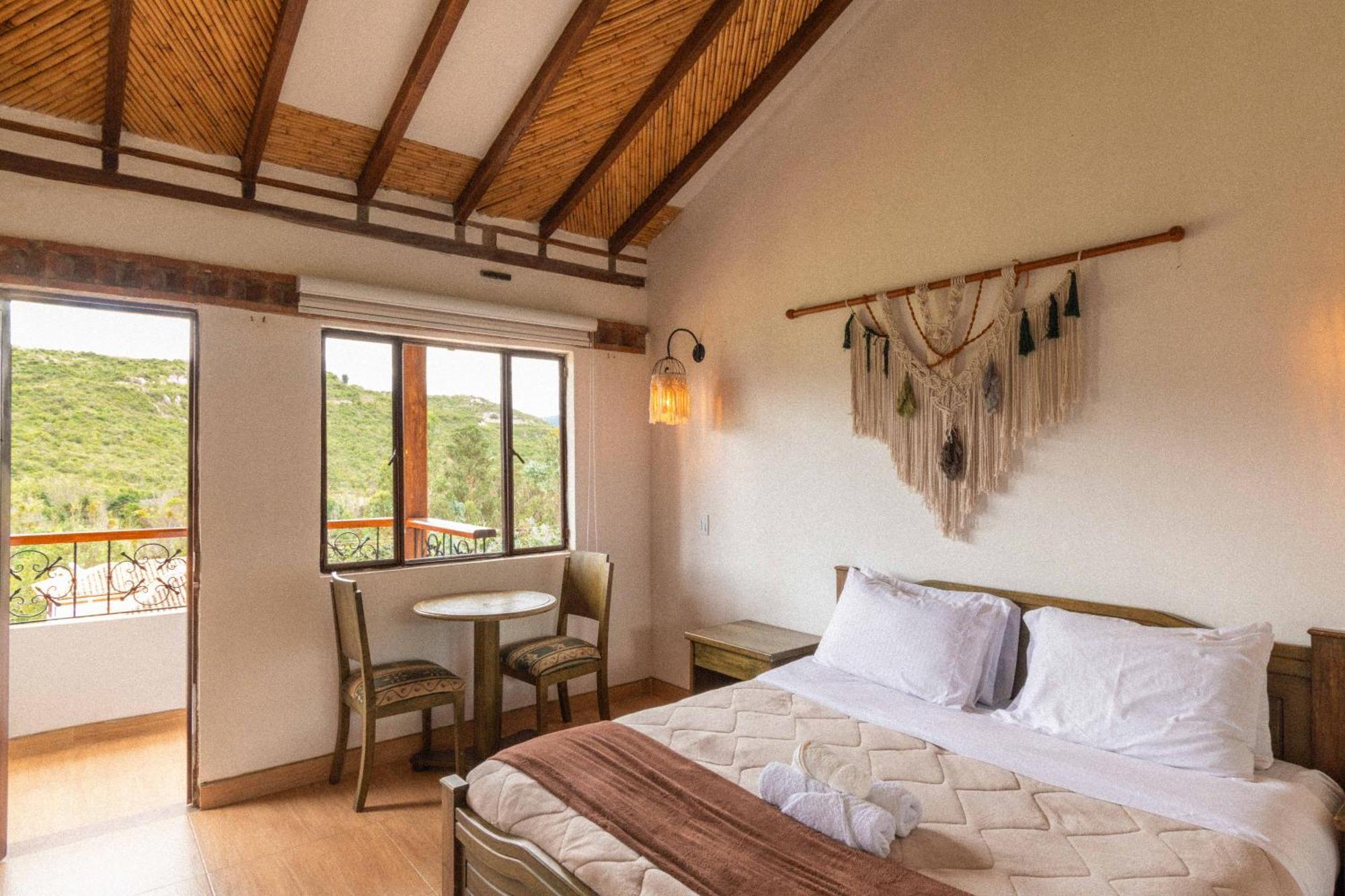 Artemisa Hotel Santa Sofia  Bilik gambar