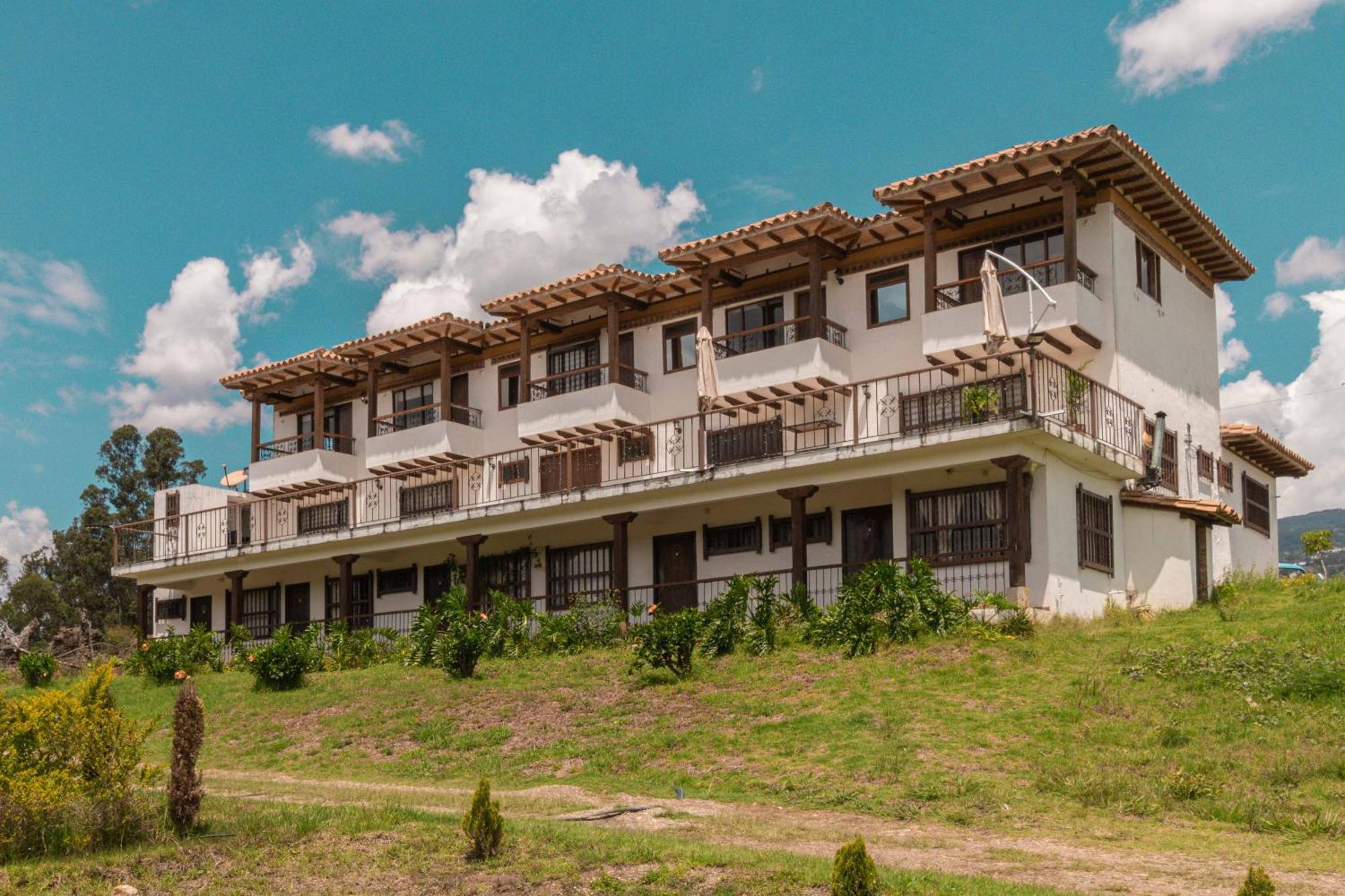 Artemisa Hotel Santa Sofia  Luaran gambar